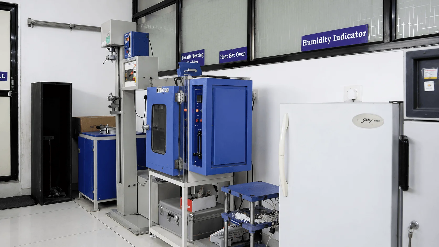 Tensile Testing & Environmental Chamber - Johnson Cables